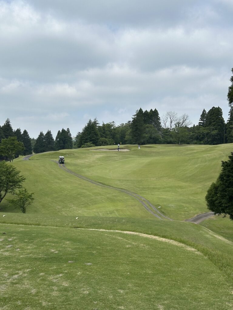 桜中コース7番ホール（ショート・Par3 180yd）